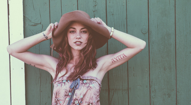 Olivia Barry @lowlivia